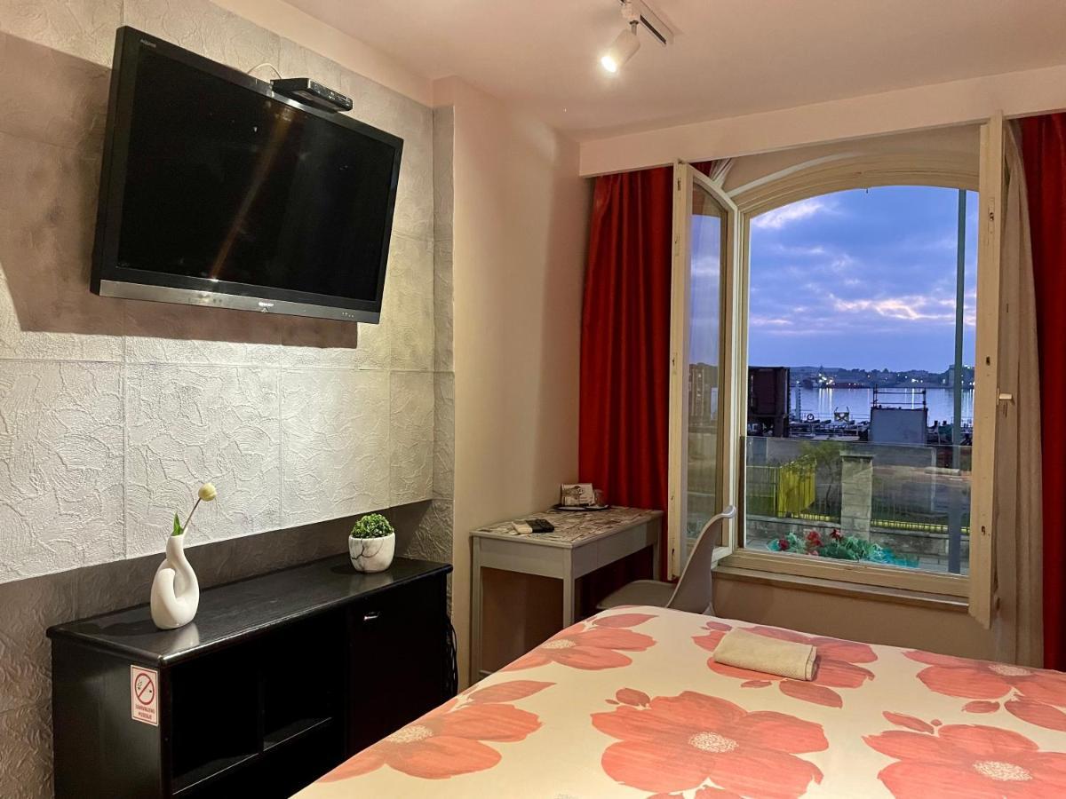 Hostel Pipistrelo Pula Zewnętrze zdjęcie